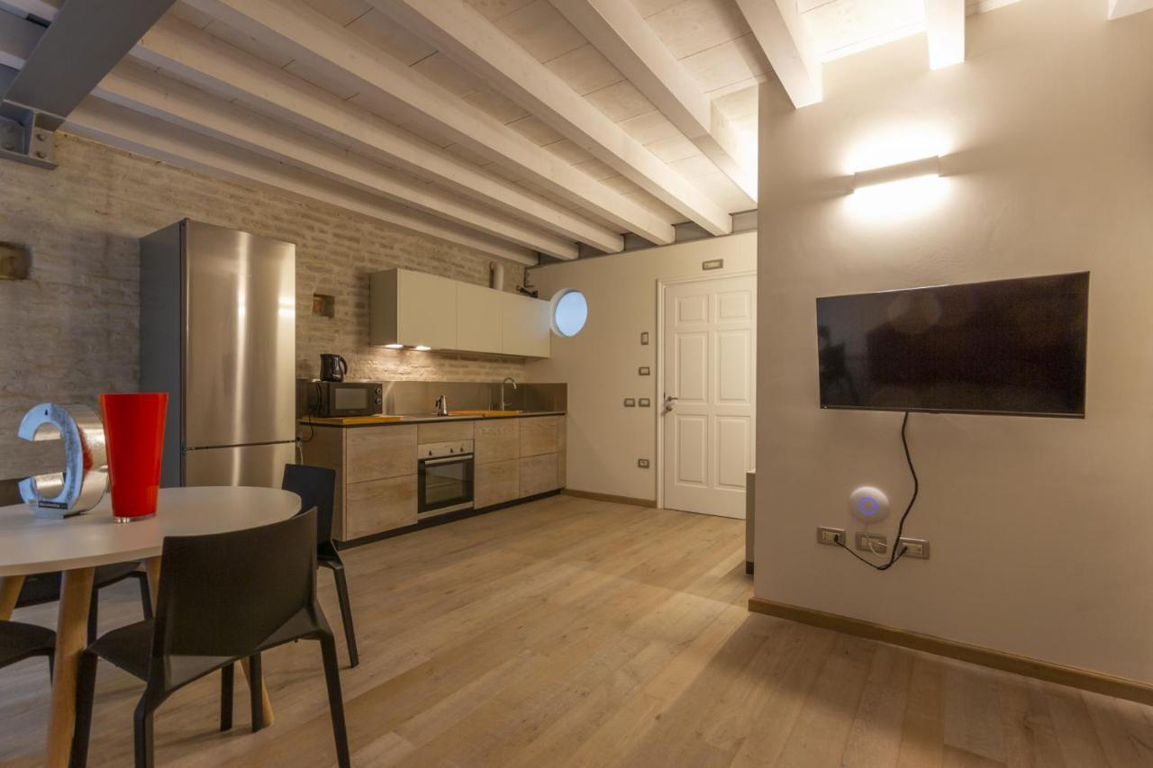 Suite Corallo - Smart Holiday Mantova Exterior photo